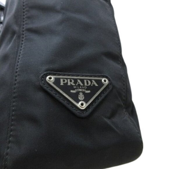 PRADA Black Leather Shoulder Bag - Picture 5 of 8